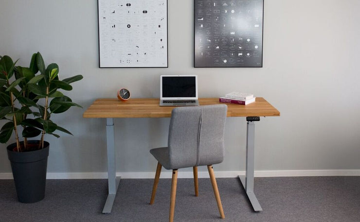 Puiset sähköpöydät